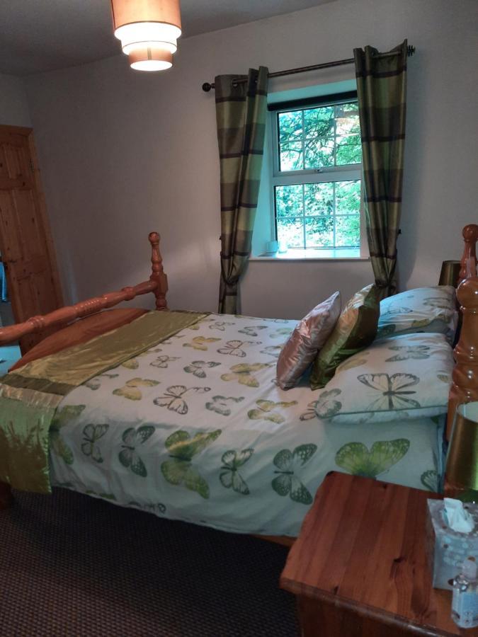 Country Cottage B&B Crossakeel Exterior foto